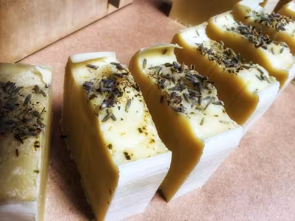 Bedtime Relax Lavender Tea Soap - Image 5